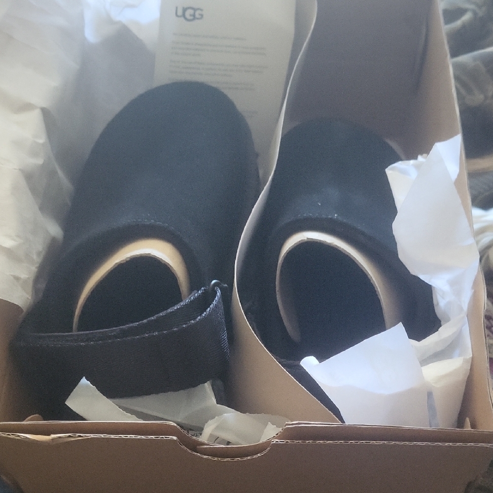 Uggs Black Duo Fab Comfy Clog Slipper Boxed New Fab Even Going Outside Pretty